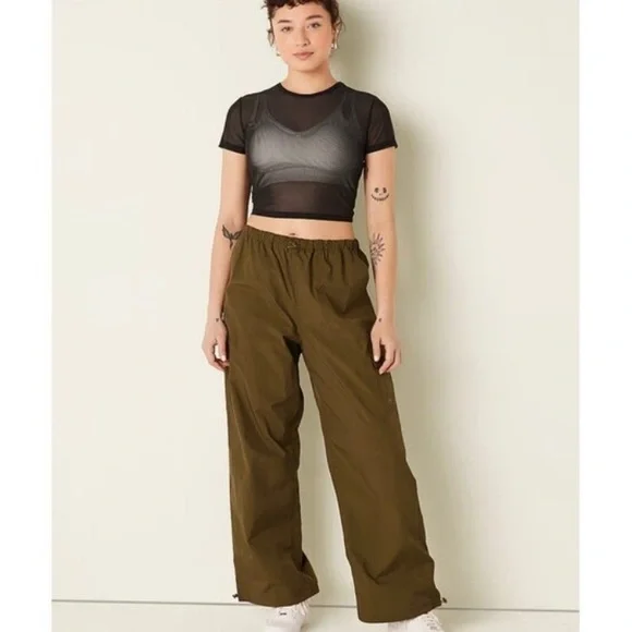 Victoria's Secret mesh short sleeve crop top - Picture 4 of 5